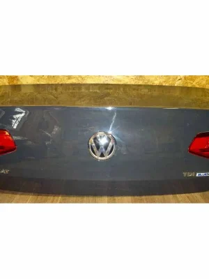 Značkový víko kufru VW Passat B8 3G0 sedan3G5827025A3G5827469