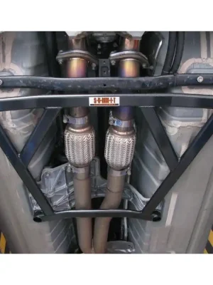 Ověřený Summit střední spodní rozpěra - Nissan GTR R35